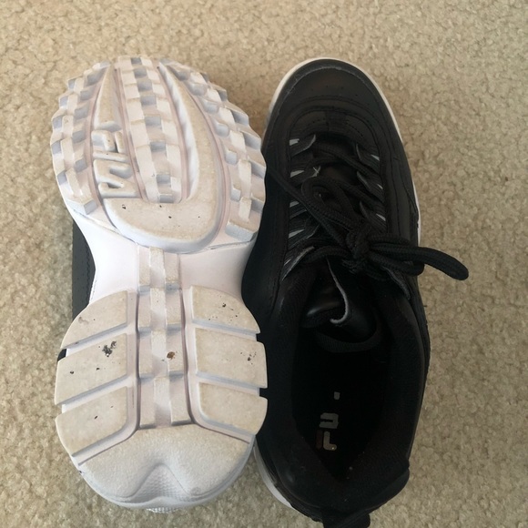 black filas - Picture 3 of 4